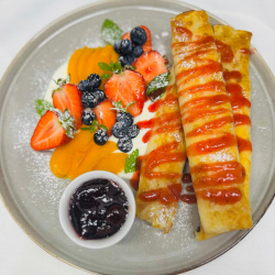 Lietiniai su varške ir grietine