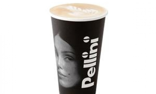 Kava su pienu